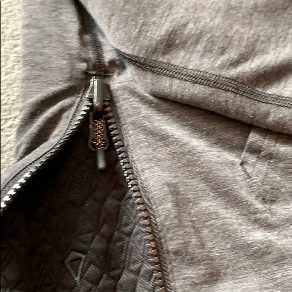 Ivivva - Picture 2 of 3